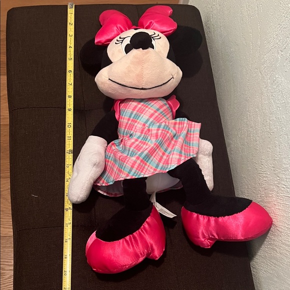 Disney Minnie Mouse Plush with Pink Bow - Picture 6 of 8